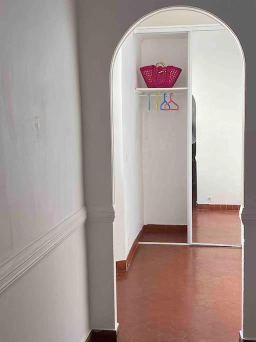 Click! Casa Lamartine Fabulous Ideal Location Walk To All!!! Cassis Bagian luar foto